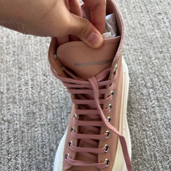 Alexander McQueen Women’s Tread Slick Boots in Pink/White - Picture 10 of 15